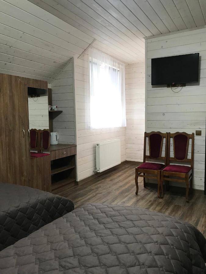 Готель Вікторія Volovets Exterior foto