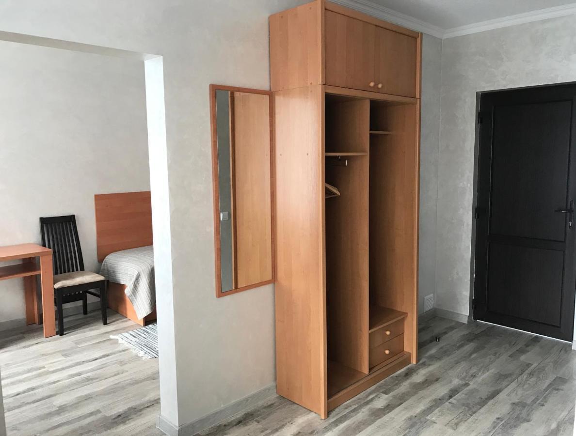 Готель Вікторія Volovets Exterior foto